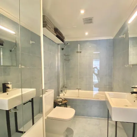 Balcony דירה *