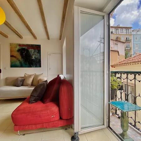 Balcony * ליסבון